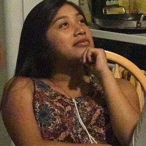 Meet your Posher, Dalia